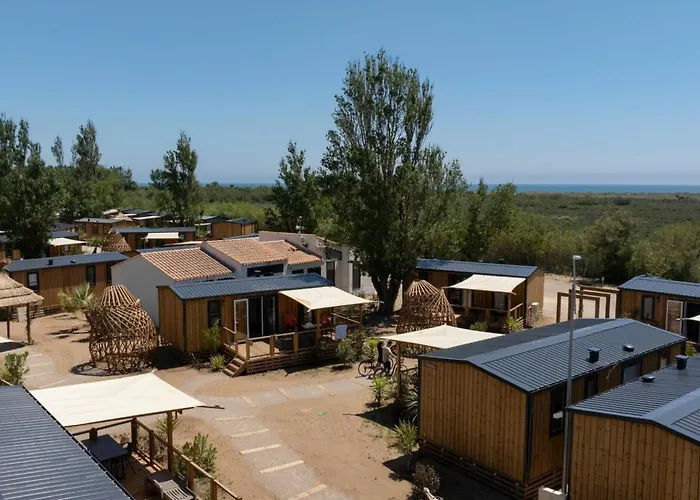 Camping Playa Del Sol 6p 3bdrms Aircon P
