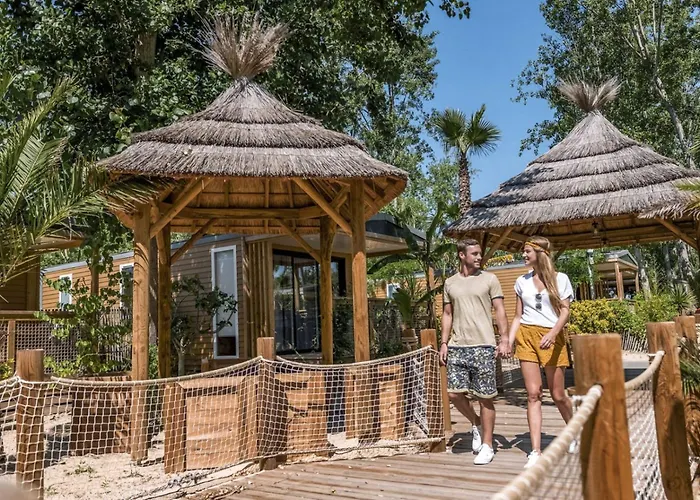 Camping Playa Del Sol 6p 3bdrms Aircon P