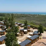 Playa Del Sol 6p 3bdrms Aircon P *