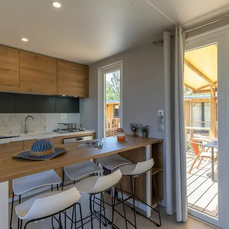 Parque de Campismo Playa Del Sol 6p 3bdrms Aircon P *